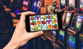 h5.gowin789 mobile app interface showing live football betting and account dashboard